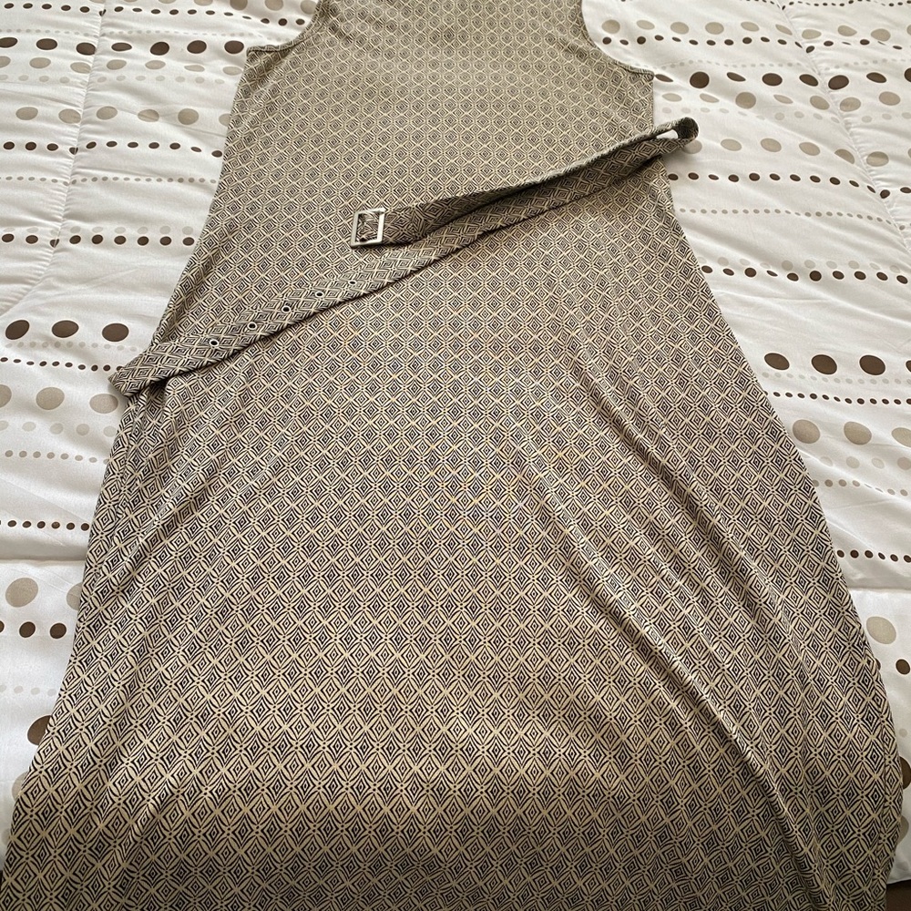 Banana Republic ladies dress size 6